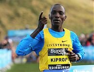 Absel Kiprop - easy win