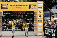 Reiter and Karrera cross the line on stage 3